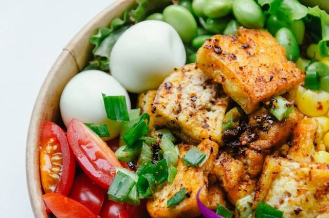 Ilustrasi Makanan Sehat untuk Pendaki. Foto: dok. Unsplash/Anh Nguyen