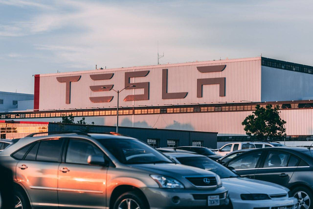 Ilustrasi mobil listrik. Foto: Pexels