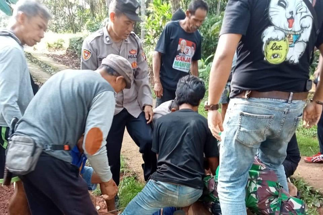 Detik-detik saat pelaku mutilasi istri di Ciamis ditangkap. Foto: Dok. Istimewa