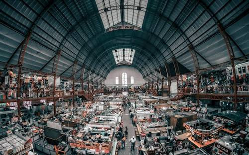 Ilustrasi Khiyar Majlis. Foto: Unsplash/Jezael Melgoza