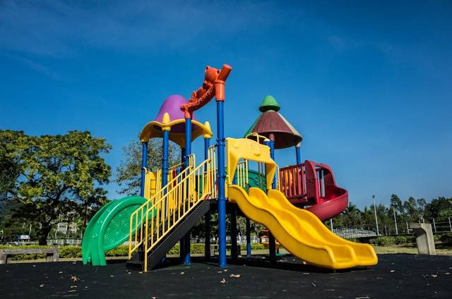 Rekomendasi Playground di Semarang. Foto hanya ilustrasi bukan tempat sebenarnya. Sumber foto: Unsplash.com/Power Lai