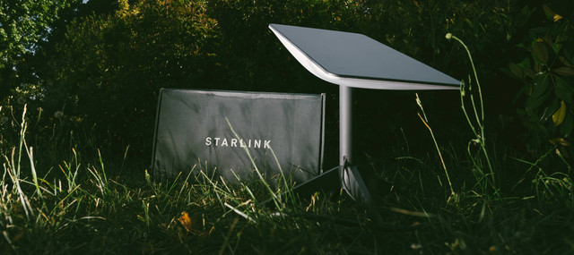 Ilustrasi Starlink Foto: Hadrian/Shutterstock