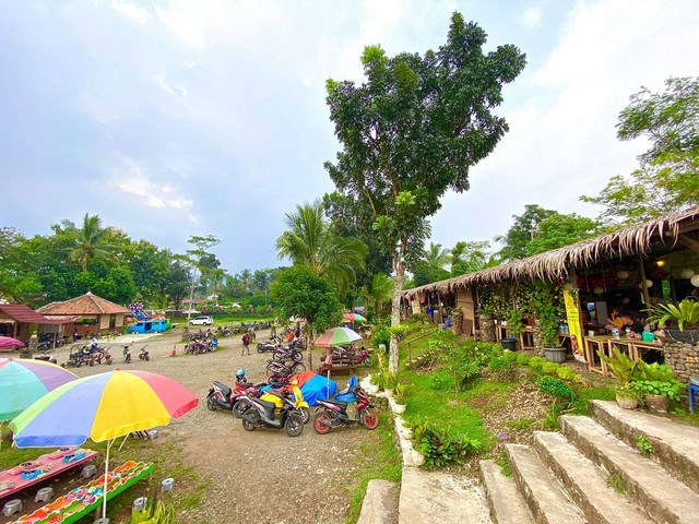 ( Objek Wisata Seakong Wanadadi, Banjarnegara, Jawa Tengah, 2024 ( Sumber: Dokumentasi Pribadi )