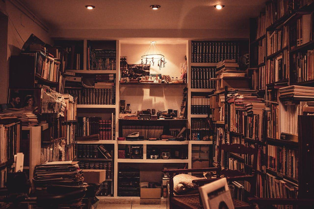 Basement Blok M Square. Foto hanya ilustrasi, bukan yang sebenarnya. Sumber: Pexels/Juan Pablo Serrano