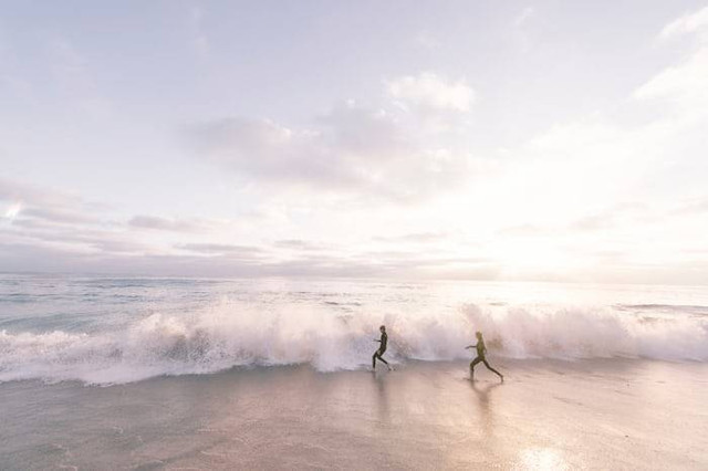 Pantai Bugel Banten (Foto hanya ilustrasi, bukan tempat sebenarnya) Sumber: unsplash.com/ Frank Mckenna