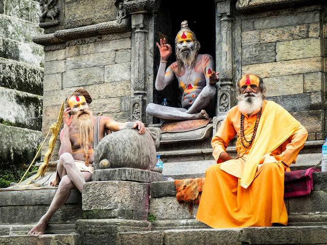 Ilustrasi Bagian-Bagian Catur Guru. Sumber: Unsplash/Fares Nimri