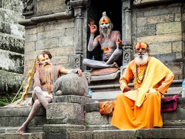 Pengertian Catur Guru. Foto hanya ilustrasi. Sumber foto: Unsplash/Fares