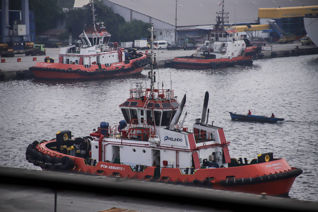 Ilustrasi pelabuhan Tanjung Priok. Foto: Jamal Ramadhan/kumparan