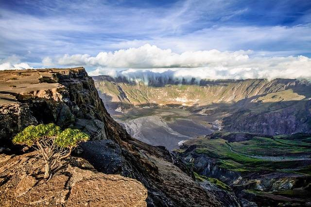 Gunung Tambora NTB. Sumber: Kanenori / Pixabay