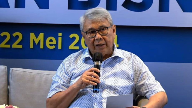 Mantan Dirut Pertamina, Martiono Hadianto, saat diskusi Bahaya Kriminalisasi Putusan Bisnis, Rabu (22/5/2024). Foto: Fariza Rizky Ananda/kumparan