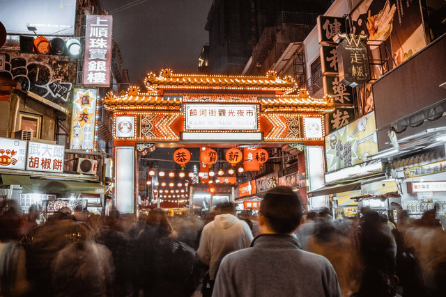 Ilustrasi Biaya Liburan ke Taiwan, sumber: unsplash/AndyWang
