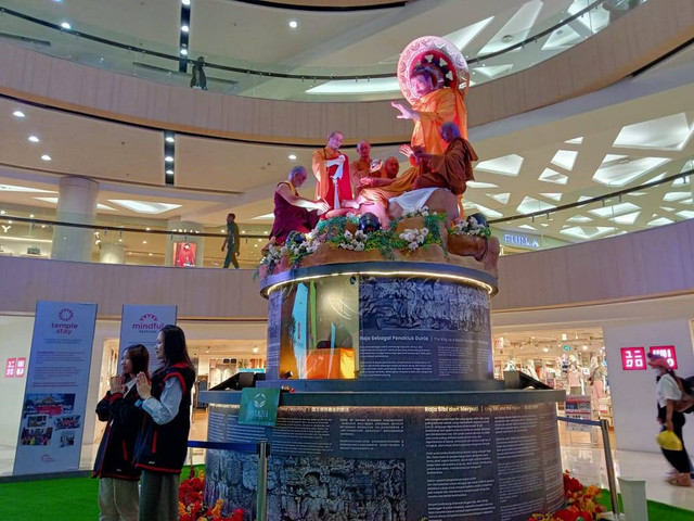 Diorama patung Buddha bergerak. Foto: Masruroh/Basra