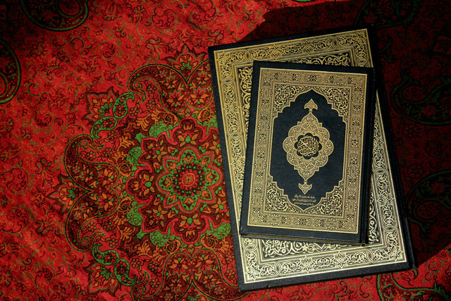 Ilustrasi Bacaan Gharib. Foto: Pexels/AmirHadi Manavi