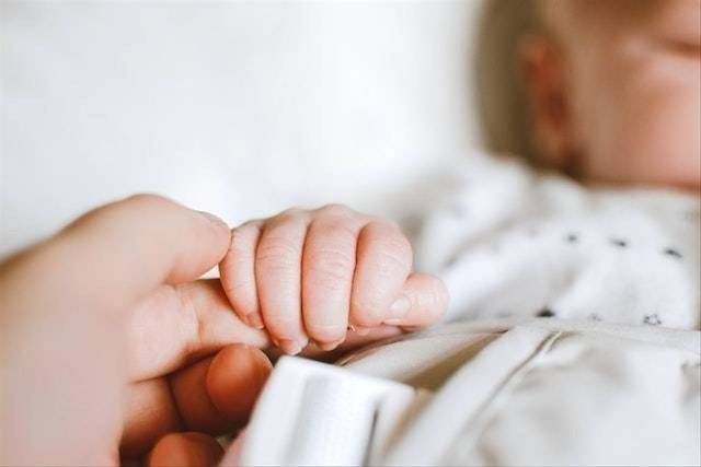 Ilustrasi nama bayi perempuan bahasa Sunda. Foto: pexels.com. 