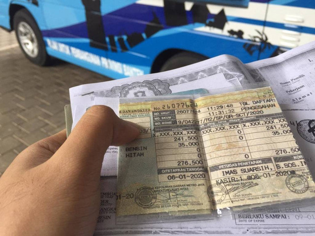 Ilustrasi STNK. Foto: Aditya Pratama Niagara/kumparan