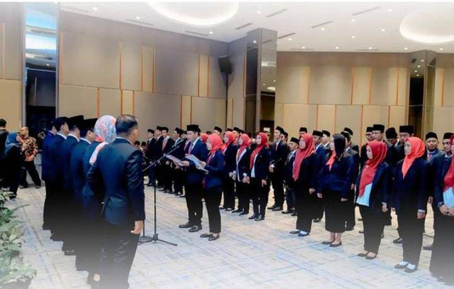 Pelantikan panwaslu kecamatan di Kota Bandar Lampung. | Foto: Humas Bawaslu Bandar Lampung