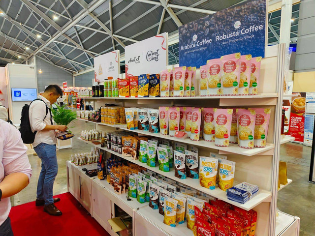 BRI berangkatkan 8 UMKM Indonesia untuk mengikuti FHA Food & Beverage 2024 di Singapore Expo. Foto: Dok. BRI