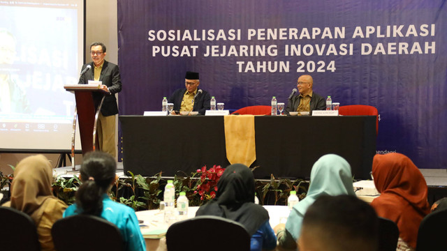 Kepala BSKDN Yusharto Huntoyungo dalam acara pembukaan Sosialisasi Penerapan Puja Indah di Hotel Swiss-Belinn Kemayoran Jakarta pada Selasa (28/5). Foto: Dok. Kemendagri