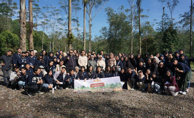 Mahasiswa Manajemen Resort dan Leisure Universitas Pendidikan Indonesia
