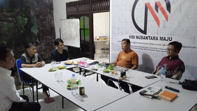Dokumentasi Diskusi bersama Pimpinan di Yayaysan Visi Nusantara Maju. Bogor, Rabu, 29 Mei 2024.