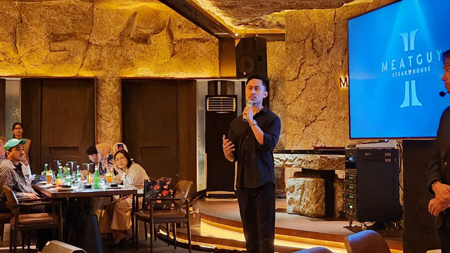 Suasana acara grand opening restoran Meatguy cabang kedua di SCBD, Jakarta (30/5/2024). Foto: Azalia Amadea/kumparan