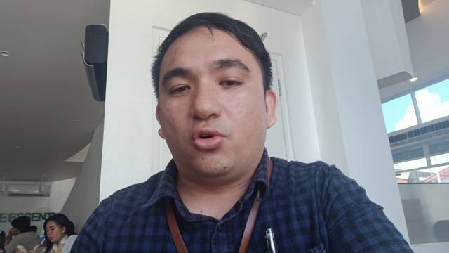Kris Tumbel, Kuasa Hukum 2 Caleg Gerindra terlibat dugaan money politics.
