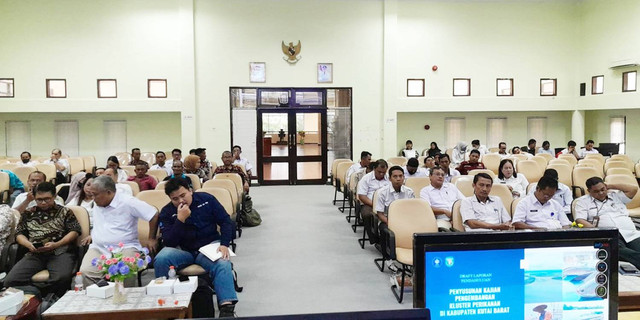Manfaatkan Potensi Perikanan, FPIK IPB dan Pemkab Kutai Barat Jalin Kerja Sama