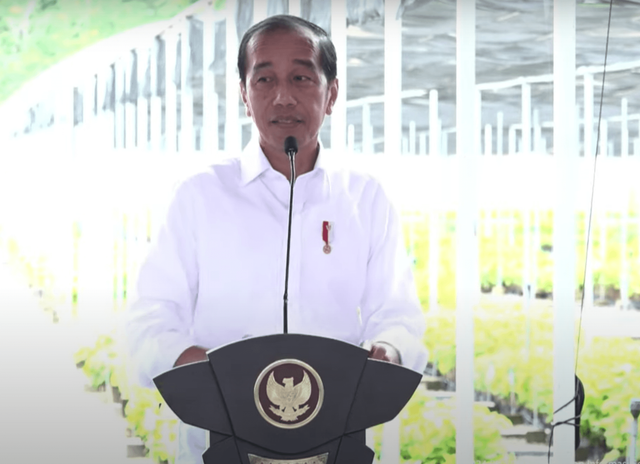 Presiden Jokowi resmikan Persemaian Mentawir, di Penajam Paser Utara, 4 Juni 2024 Foto: Youtube/@ Sekretariat Presiden
