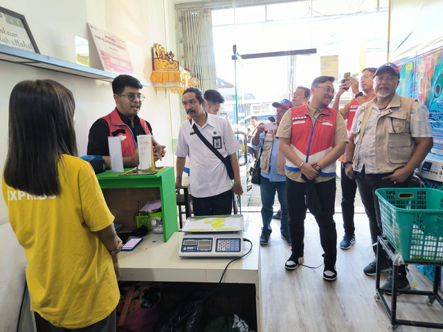 Sidak tim gabungan untuk pemantauan LPG 3 Kg di Denpasar - IST