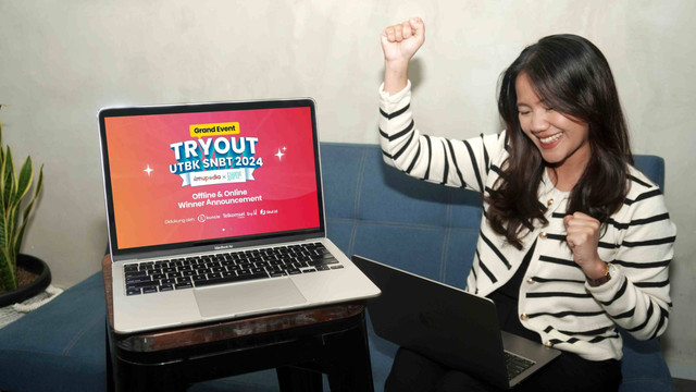 Telkomsel mengumumkan hasil akhir dari program Ilmupedia Tryout Akbar UTBK 2024 x Ruang Guru yang telah diikuti oleh sebanyak 5.400 pelajar setingkat SMA dari seluruh Indonesia. Foto: Telkomsel