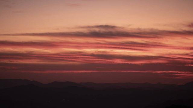 Gambar Langit (Sumber: Freepik)