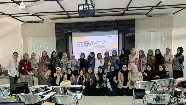 Dorong Publikasi Ilmiah Bereputasi, IKK IPB University Gelar Pelatihan Menulis