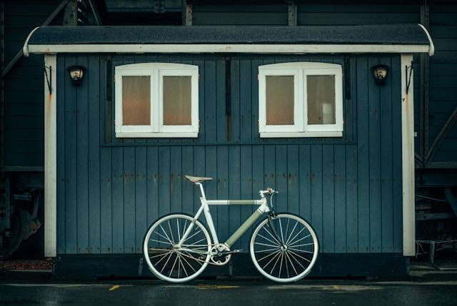 Tips Memilih Frame Sepeda Fixie. Foto Hanya Ilustrasi. Sumber Foto: Unsplash.com/Zoltan Tasi