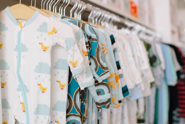 toko perlengkapan bayi di sidoarjo. Foto hanya ilustrasi, bukan tempat sebenarnya.Sumber: Unsplash/The Nix Company