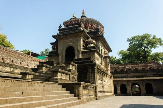 Ilustrasi candi di trowulan, sumber foto: shravan khare by pexels.com