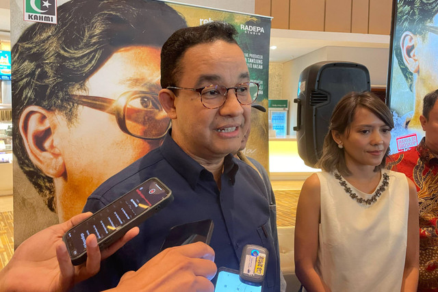 Anies Baswedan saat ditemui usai Gala Premiere film berjudul 'Lafran', di Epicentrum XXI, Jakarta Selatan, Minggu (16/6/2024). Foto: Fadhil Pramudya/kumparan