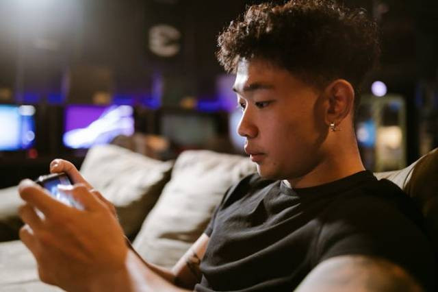 Ilustrasi apakah mobile legends termasuk olahraga, sumber foto: RDNE Stock project by pexels.com