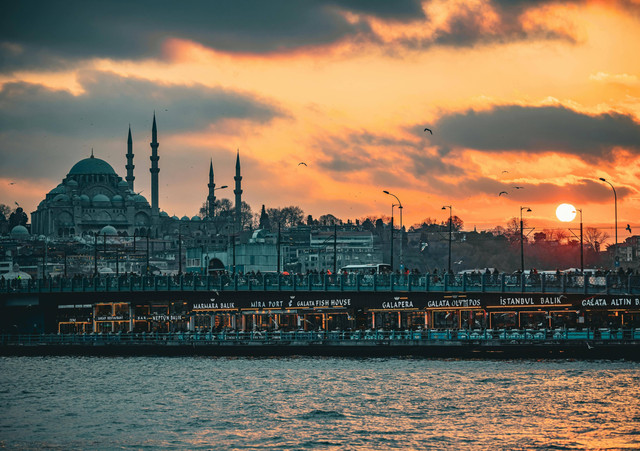 Foto Hanya Ilustrasi: Penyebab Kemunduran Peradaban Islam di Spanyol. Sumber: Selim Şengül/Pexels.com