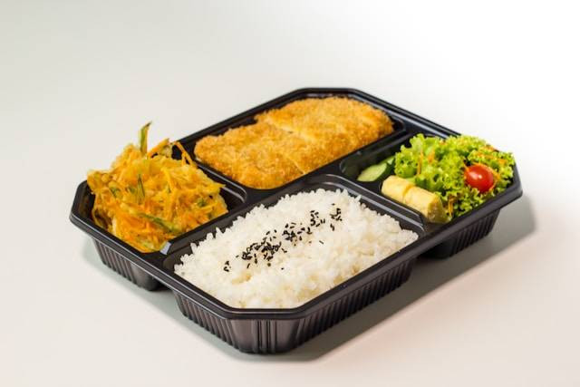 Nasi Box Enak di Jakarta. Ilustrasi Foto hanya ilustrasi, bukan tempat sebenarnya.Sumber:Unsplash/Ferks Guare