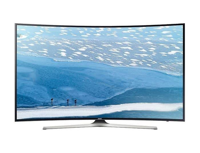 Ilustrasi TV layar lengkung murah. Foto:  Samsung