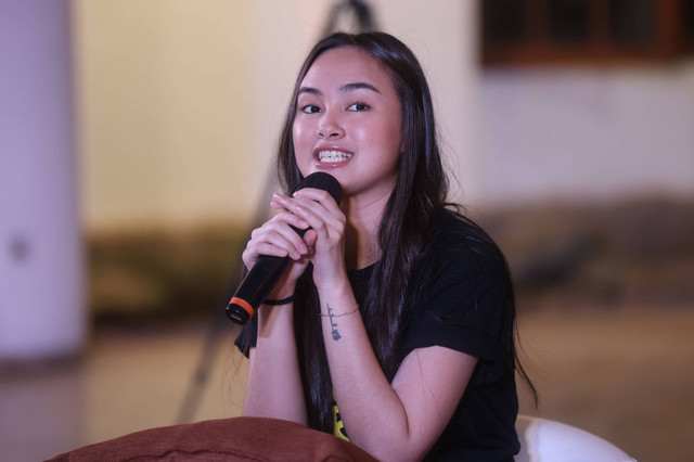 Caitlin Halderman saat konferensi pers film My Annoying Brother di kawasan Cilandak, Jakarta, Jumat (21/6/2024). Foto: Dok. Agus Apriyanto
