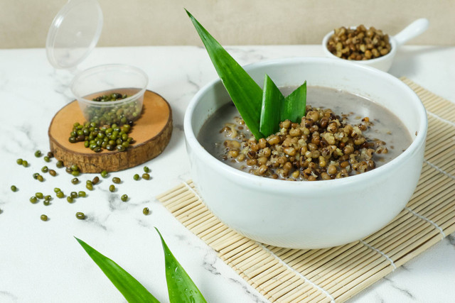 Ilustrasi Bubur Kacang Hijau. Foto: arpho visual/Shutterstock