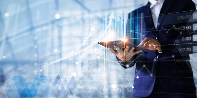 Ilustrasi Tekonlogi dalam Bisnis (Sumber:https://pixabay.com/illustrations/technology-analytics-business-6701406/)