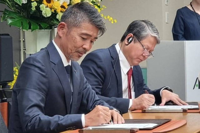 PT Triputra Agro Persada Tbk (TAPG) menggandeng Aisin Takaoka Co., Ltd membentuk perusahaan patungan (joint venture company) yang memproduksi biokokas berbasis cangkang sawit di Indonesia. Foto: Triputra Agro Persada