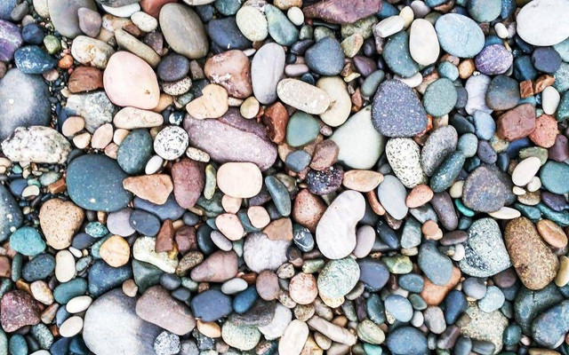 Ilustrasi cara menghitung volume batuan. Sumber: Ir Solyanaya/pexels.com