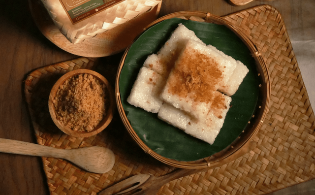 Ketan Pencok Ibu Bariyah. sumber foto: Nadya Abil Husna Ahmad