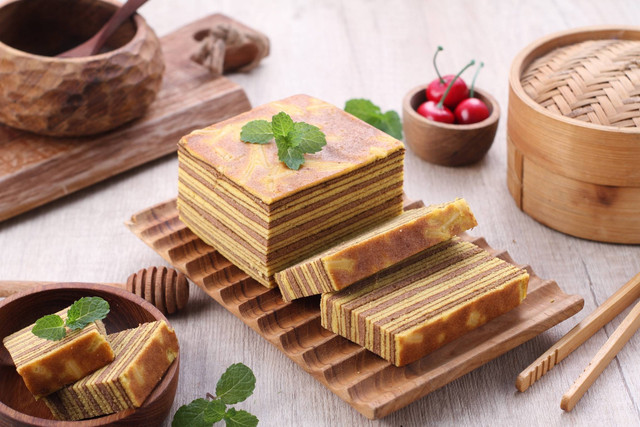 Ilustrasi kue lapis legit. Foto: Ricky_herawan/Shutterstock