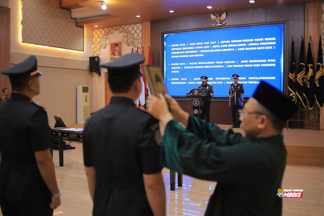 Kakanwil Kemenkumham Jatim melantik pejabat eselon IV dan V
