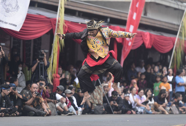 Suasana perayaan syukur dan harmoni masyarakat Sunda di Kuningan, Jawa Barat, Sabtu (29/6). Foto: Dok. kumparan