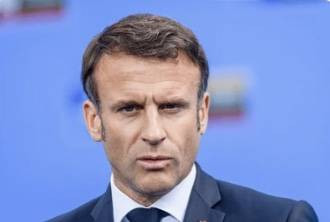 Emmanuel Macron/Sumber : ShutterStock/https://www.shutterstock.com/image-photo/vilnius-lithuania-11th-july-2023-emmanuel-2409931523